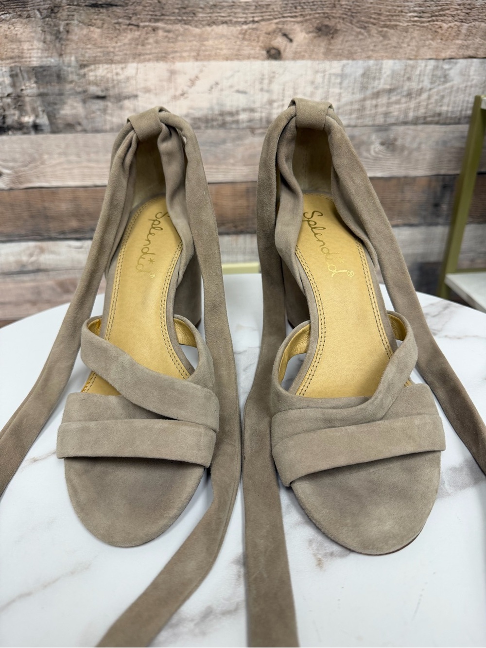 Splendid taupe suede block heel strappy sandal 8.5